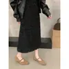 Primeiro Encontro com os Sapatos Femininos Retro de Camurça Estilo Francês com Bico Quadrado e Tira Única 2025 Novo Modelo com Tira Única de Fivela e Salto Bloco Mary Jane