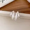 2026 Nuevos Brazaletes para Oreja Redondos de Metal Cepillado, Pendientes Minimalistas de Nicho, Lujo Ligero, Sensación de Alta Gama, Accesorios para Orejas Versátiles y Elegantes