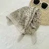 Pañuelo para la cabeza Hip-Hop Callejero Hip-Hop Europeo y Americano Banda para el pelo Cuadrado Pequeño de Algodón y Lino Delgado Estilo Coreano de Moda Pañuelo para la cabeza Versátil