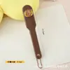 Nuevo Peine Plegable de Acrílico Lindo de Dibujos Animados Peine Portátil para el Cabello Estudiante Hogar Plástico Peine de Dientes Suaves Peine con Cojín de Aire