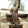 Suministros del Fabricante Escultura de Cobre Fundido Genghis Khan, Cobre Simulado Imitación, Caracteres Antiguos de Lectura, Adornos para Paisajismo de Campus, Productos Fundidos