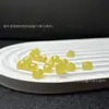 Cera de Abeja Aceite de Pollo Amarillo Corte Recto Estilo Antiguo Barril de Cuentas Separador de Cuentas Ágata Roja del Sur Jade Hetian Venta al por Mayor Pulsera Semi-terminada DIY