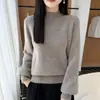 26 Suéter Nuevo de Cuello Alto Medio Otoño/Invierno para Mujer, Camisa Base Casual Holgada de Color Sólido de Manga Larga para Mujeres de Mediana Edad