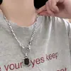 Colar Pingente Quadrado Pedra Negra Estilo Gótico Escuro para Mulheres Y2K Hot Girl Corrente de Clavícula Vintage Retrô Formato de Cobra Tendência