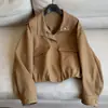 Novedades Otoño 2026: Top Corto Estilo Chaqueta Reductor de Edad para Mujer, Venta al por Mayor N4BW6612