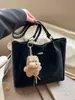 Bolsa de Ombro Único para Axila Feminina 2026 Nova Bolsa Tote de Grande Capacidade Bolsa de Mão Versátil Tendência de Nicho para Mulheres