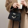 Bolsas 2026 Nuevo Estilo Bolsos de Mujer Cruzados Moda Lujo Ligero Bolso de Mano Bolso Cuadrado Pequeño Bolso Pequeño de Cuero Genuino de Gama Alta Bolsas