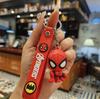 Nuevo Llavero Marvel Dibujo Animado Equipo Creativo Estéreo Muñeco Llavero Colgante Mochila Escolar Carro Accesorios de Muñeco