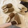 Botas de Inverno Birkenstock 2026 Botas de Neve Quentes Pantufas de Outono Inverno Pantufas de Algodão com Pelo Veludo Plus Calçados Externos Femininos Aumentador de Altura Sola Grossa