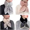 Bufanda Caliente de Invierno para Mujer, Nueva Bufanda Cruzada de Moda de Lunares, Estilo Coreano, Forrada de Polar, Engrosada, Bufanda Pequeña Versátil