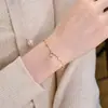 Pulsera Francesa de Alta Gama con Borla de Trébol de Cuatro Hojas y Estrella con Zircón Brillante Lujo Accesible En Flash Pulsera de Diamantes de Alto Carbono para Mujer
