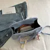 Bolso Boston de Moda Transfronterizo de Nicho para Mujer 2026 Nuevo Estilo Texturizado Casual Bolso de Hombro Cruzado al por Mayor