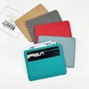 Porta-Cartões Pequeno de Grande Capacidade Transfronteiriço Feito de Couro PU, Personalizável com Logo, Vários Compartimentos para Cartões, Porta-Cartões Pequeno de Couro com Quatro Compartimentos, Porta-Cartão