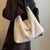 Nuevo Bolso de Mano Tote de Moda para Mujer 2026, Gran Capacidad, Versátil para el Trabajo, Bolso de Hombro de Felpa Moda Coreana para Otoño e Invierno