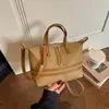 2026 Nuevo Bolso Cubo Retro de Gama Alta para Mujer Bolso Cruzado de Cadena de Alto Valor de Nicho Bolso de Mano Versátil para el Trabajo