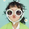 Gafas de Sol para Niños Estilo Nuevo Margarita Pequeña, Lindas Gafas de Playa Anti-UV para Sesión de Fotos de Bebés de un Año, Gafas de Sol con Flores