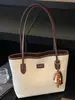 Bolso de Hombro Casual Estilo Coreano para Mujer, Estilo Nuevo, Aspecto de Alta Calidad, Bolso de Axila de Gran Capacidad, Bolso Tote de Moda y Sencillo, Estilo Occidental