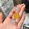 Pingente de Raposa Pequena de Calcedônia para Atração de Amor e Boa Sorte, Disponível em Várias Cores, Corrente para Clavícula Feminina, Fornecimento para Mercado de Transmissão ao Vivo