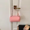 Elegante Bolso de Mujer 2026 Primavera/Verano Nuevo Amarillo Limón Bolso tipo Barco Nicho Simple Versátil Bolso Pequeño de Hombro Cruzado de Cuerpo Tendencia