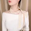 Bufanda Larga de Seda con Cuentas Estilo Retro, Moderna y de Alta Gama, Elegante Bufanda de Cinta para Mujer, un Accesorio de Moda para Viajes y Fotos
