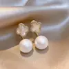 Pendientes de Flor de Zircón y Perla con Aguja de Plata Electrochapada en Oro Real de 14K Pendientes de Lujo Accesible Pendientes de Gama Alta Pendientes Retro Franceses para Mujer