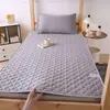 2026 Nuevo Modelo Hilo Teñido de Grado A Algodón Lavado Protector de Cama Colchón para Dormitorio Estudiantil Habitación de Alquiler Individual, Colchón Lavable