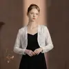 Cárdigan Chal Corto de Encaje de Manga Larga Camisola Calada Vestido de Novia Vestido de Noche Qipao Capa Exterior Cubre-todo Chaqueta de Novia Venta al por Mayor