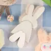 Accesorios de colgante de conejo de peluche de dibujos animados Q muñeca linda colgante colgante para bolsa DIY accesorios para ropa accesorios de Yiwu