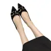 Zapatos Planos Versátiles Nuevos Primavera/Verano 2025 Estilo Celebridad de Internet Zapatos de Noche Estilo Suave Francés Zapatos Planos de Punta