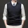 Novo colete de tricô xadrez sem mangas para outono e inverno, masculino, para homens de meia-idade, espessado e quente, atacado