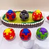 Giroscópio Criativo Vingadores Pequeno de Apertar e Soltar para Alívio do Estresse, Giroscópio de Apertar e Soltar Divertido de Alto Valor