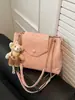 Bolso Cruzado Versátil y Elegante 2026 Nuevo Modelo Moda de Nicho Gran Capacidad Bolso de Hombro Versátil para Viajes Diarios con Cadena