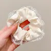 Goma de pelo suave y versátil para salir, scrunchie modelo nuevo 2026 estilo coreano, diadema de encaje femenina con sentido de atmósfera, venta al por mayor