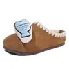 Diadema y Pantuflas Lindas de Dibujos Animados de Pingüino y Pececito Estilo Coreano para Niños 2026 Otoño/Invierno Nuevas Pantuflas de Algodón con Felpa para Exteriores para Niñas