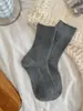 Calcetines de Invierno para Mujer, Color Sólido, Simples, de Lana, Térmicos, de Media Pantorrilla, Calcetines Arrugados Estilo Ins, Engrosados, Cálidos, Resistentes al Olor, para Maternidad