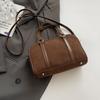 Bolso Cuadrado Pequeño Boston Escarchado Nuevo Otoño e Invierno 2025 El Más Fácil de Combinar Estilo Universitario Retro Bolso de Mano Cruzado de un Solo Hombro Casual