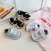 Zapatos para niños, zapatillas para niñas, nuevos zapatos casuales antideslizantes para niños de otoño 2026, zapatos para niños pequeños, zapatillas deportivas para bebés
