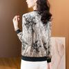 Ropa para mujeres de mediana edad y mayores para mamás, abrigo corto de moda de otoño para mujer, nueva camisa de manga larga informal holgada con estampado 2023