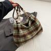 Bolso Bucket Simple de Lana a Cuadros para Otoño e Invierno para Mujer 2024 Nueva Llegada Bolso de Hombro a la Moda Gran Capacidad Casual Bolso Cruzado