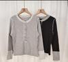Outono e Inverno Estilo Coreano Slim-Fit Costura Contrastante Botão Pesponto Malha Design Nicho Manga Longa Camada Base Cinza