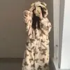 Pijamas Nuevos de Otoño e Invierno para Niñas de Vellón de Coral Cálido Dibujos Animados Oso Lindo con Forro de Vellón Gorro Engrosado Bata de Noche Transfronterizo