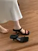 Sandalias de verano para mujer Chuyuji estilo minimalista francés para exteriores con tacón fino, sandalias abiertas deslumbrantes y elegantes