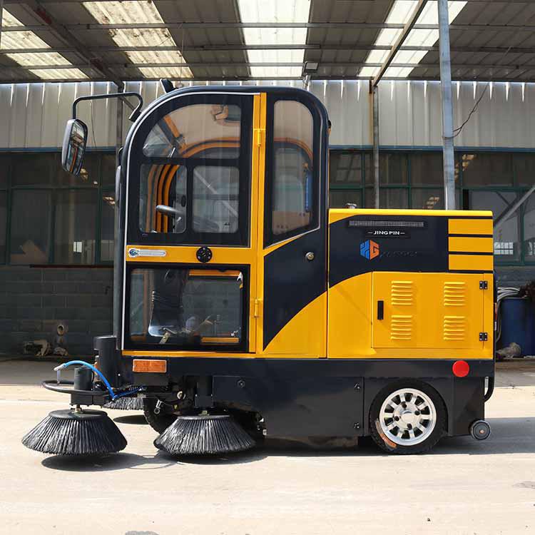 全封闭式五刷扫地机 (4)