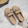 Zapatillas de Mediodía Baotou para Mujer Verano Ropa de Exterior 2025 Nuevos Planos Lazo Antideslizantes Perezosos Muller Sandalias Francesas