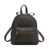 La popular mochila casual simple y a la moda para ir al trabajo de este año 2023, bolso para mujer, mochila portátil con bordado de hilo de rombos