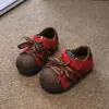 Coleção Nova Primavera/Outono 2026: Sapatos Infantis e de Bebê, Tênis Macios com Velcro para Meninos e Meninas, Tênis de Treino Estilo Alemão para Crianças de Tamanho Médio