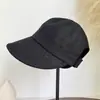 Chapéu de Sol Largo, Fresco e Estiloso para Mulheres, Primavera e Verão, Proteção UV, Chapéu para Uso Externo, Boné de Baseball, Pode Ser Usado com Rabo de Cavalo