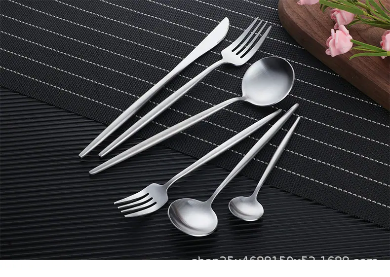 790_09.jpg