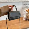 Alto Valor Estético 2026 Primavera Nova Moda Estilosa e Elegante Versátil Simples Cor Sólida Ombro Único Transversal Bolsa de Mão Pequena Quadrada
