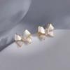 S925 Agulha de Prata Estilo Coreano Novos Brincos de Pérolas de Flor Feminino TikTok Mesmo Estilo Simples Design Elegante Brincos de Sentido Brincos